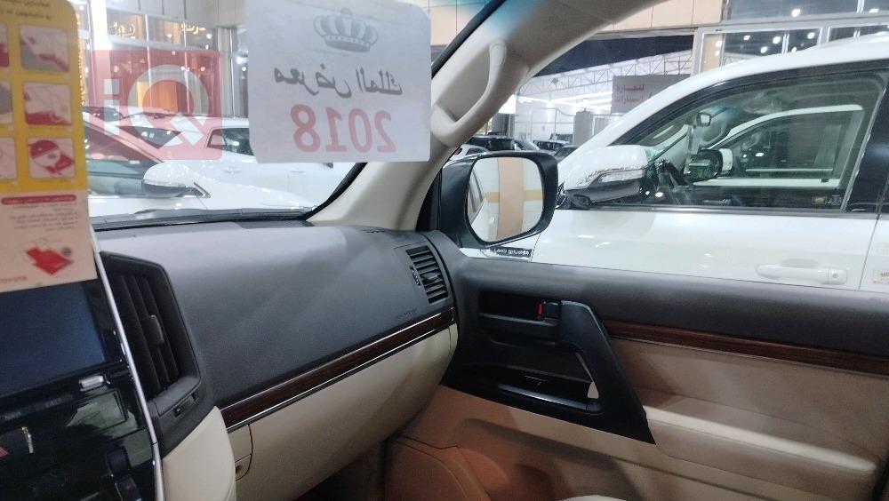 تويوتا لاندكروزر